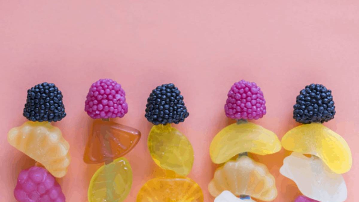 6 BENEFITS OF CBD MULTIVITAMINS GUMMIES